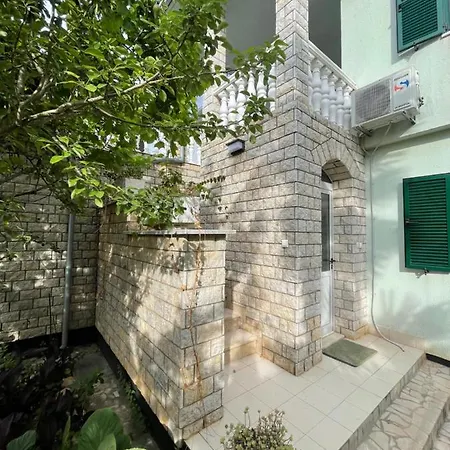 Apartment Haus Enna 2 Lage 1 Og