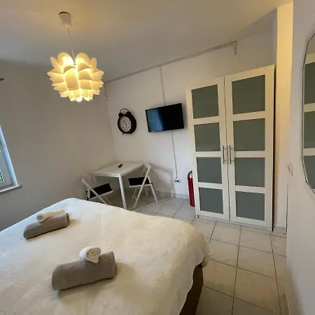 Haus Enna 2 Lage 1 Og * Medulin