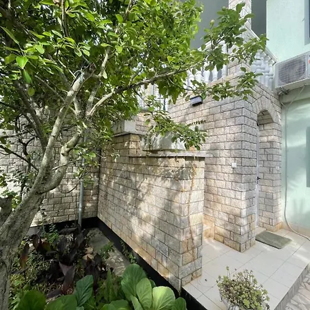 Apartment Haus Enna 2 Lage 1 Og *